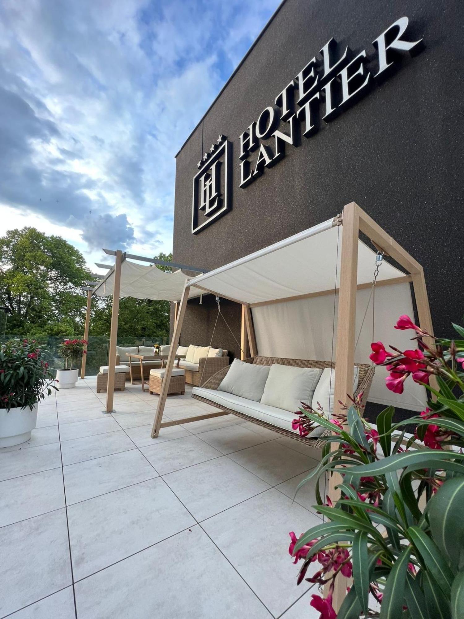 Hotel Lantier Wellness & Spa Bytom Bagian luar foto