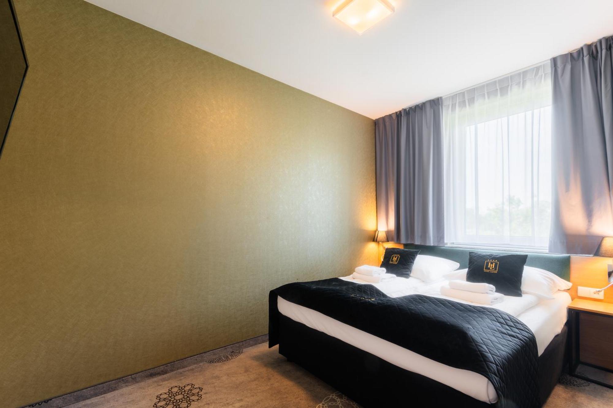Hotel Lantier Wellness & Spa Bytom Bagian luar foto
