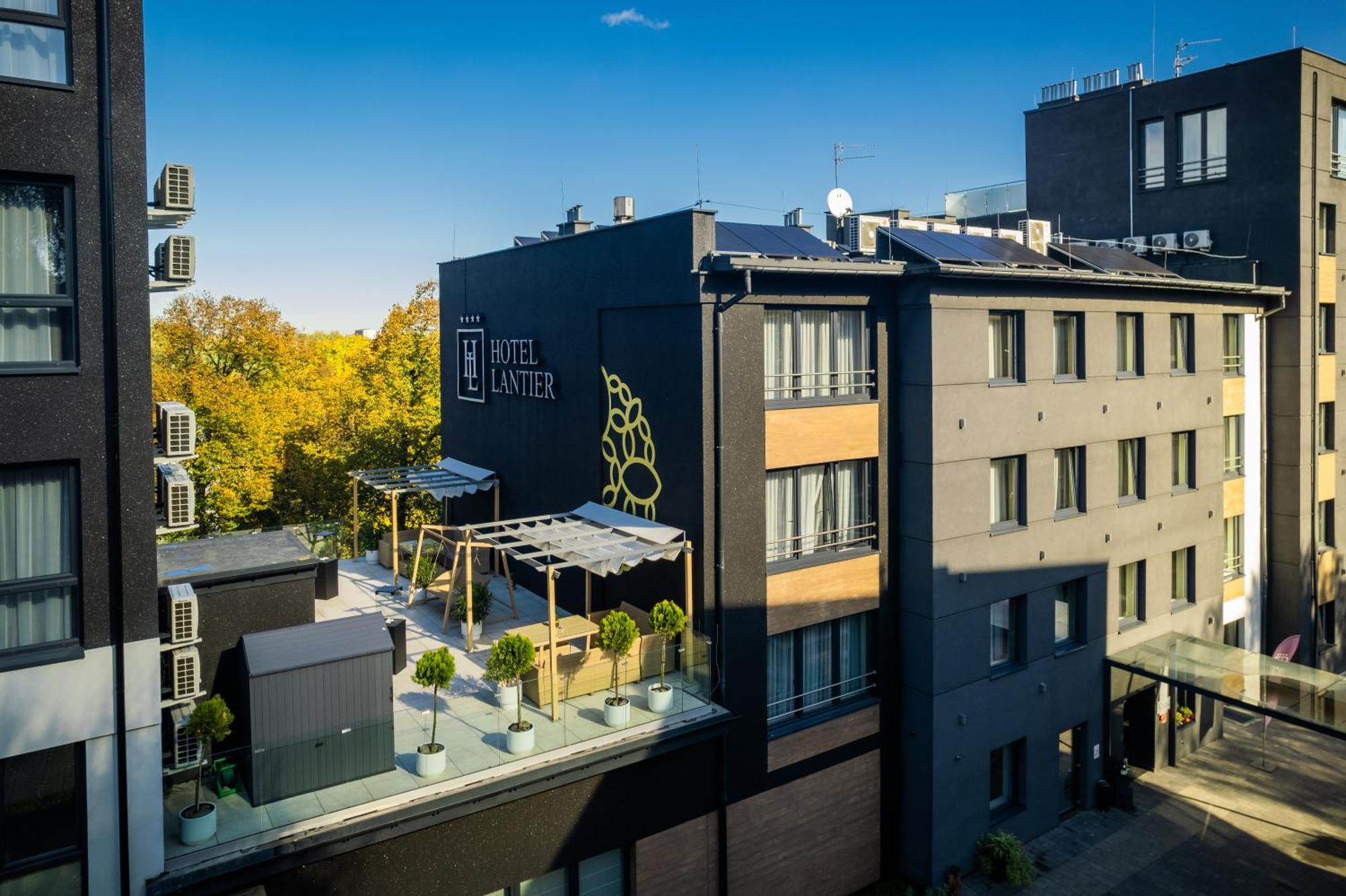 Hotel Lantier Wellness & Spa Bytom Bagian luar foto