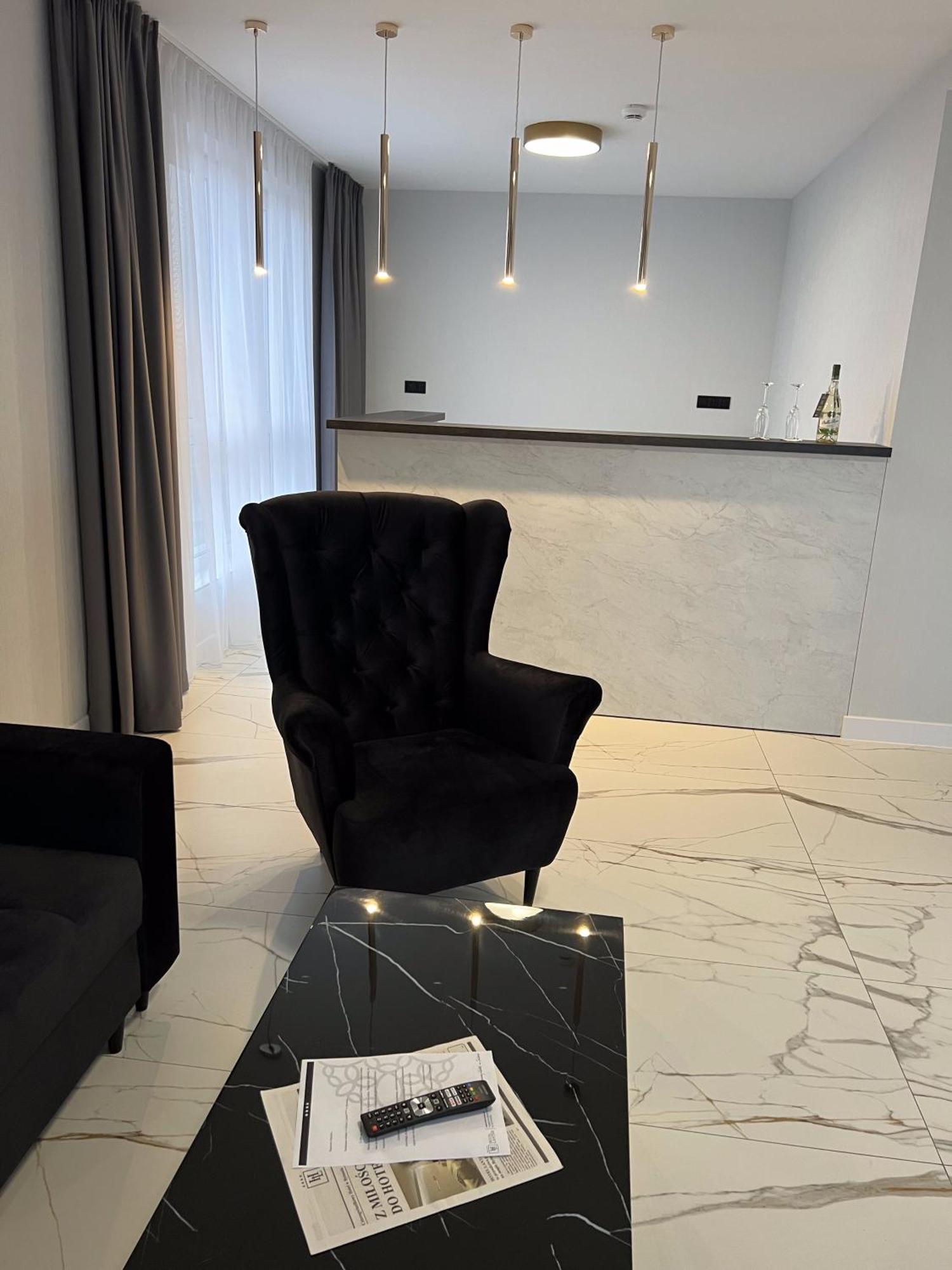 Hotel Lantier Wellness & Spa Bytom Bagian luar foto