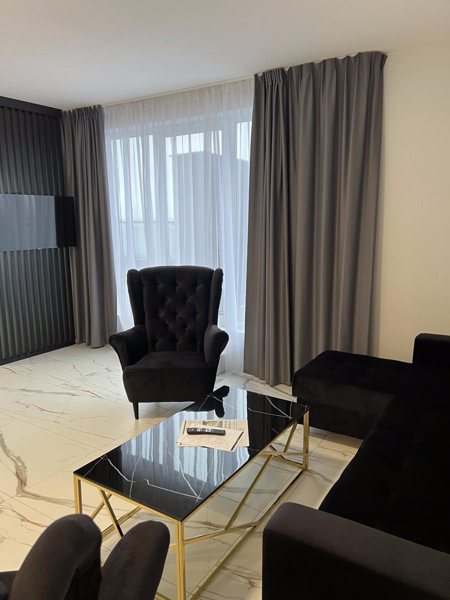 Hotel Lantier Wellness & Spa Bytom Bagian luar foto