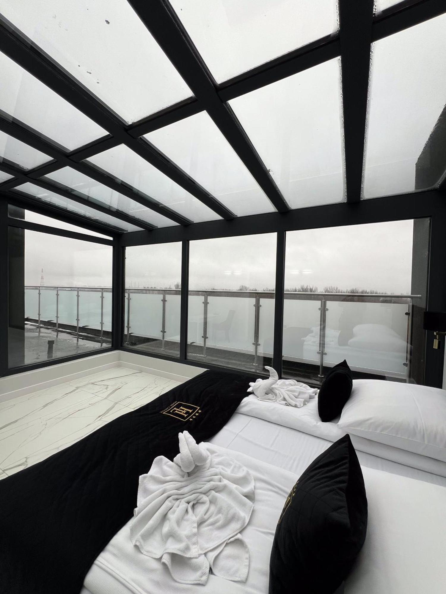 Hotel Lantier Wellness & Spa Bytom Bagian luar foto