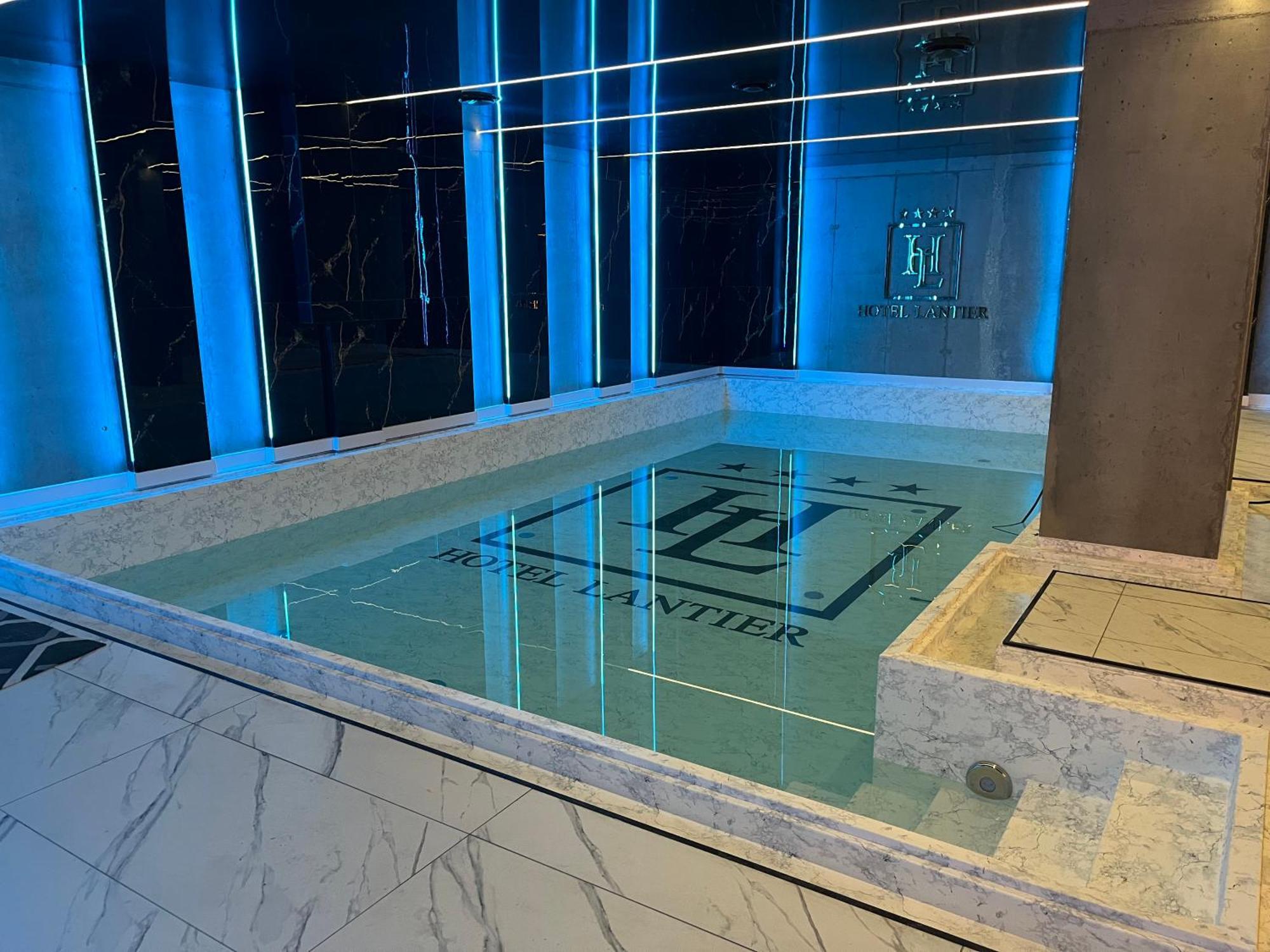 Hotel Lantier Wellness & Spa Bytom Bagian luar foto
